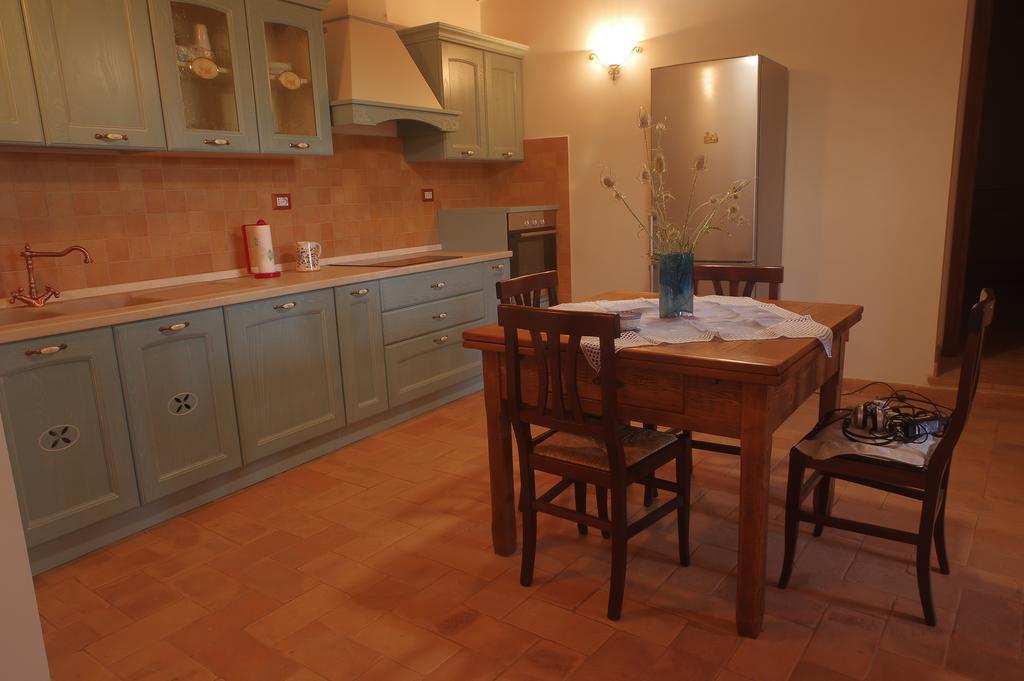 Borgo Buciardella Villa Baschi ภายนอก รูปภาพ
